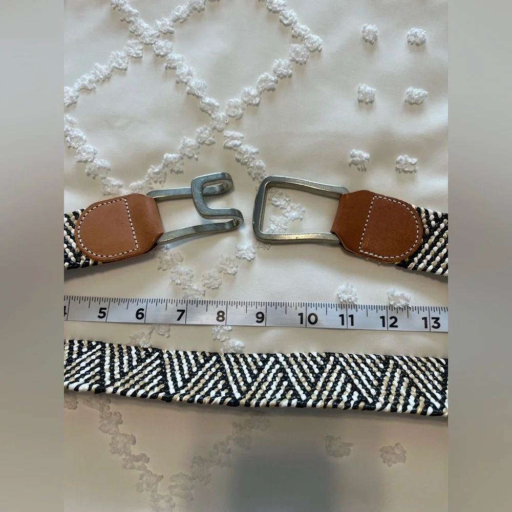 Coldwater Creek Elastic Belt Women's L/XL Woven with Leather Tabs silver hook